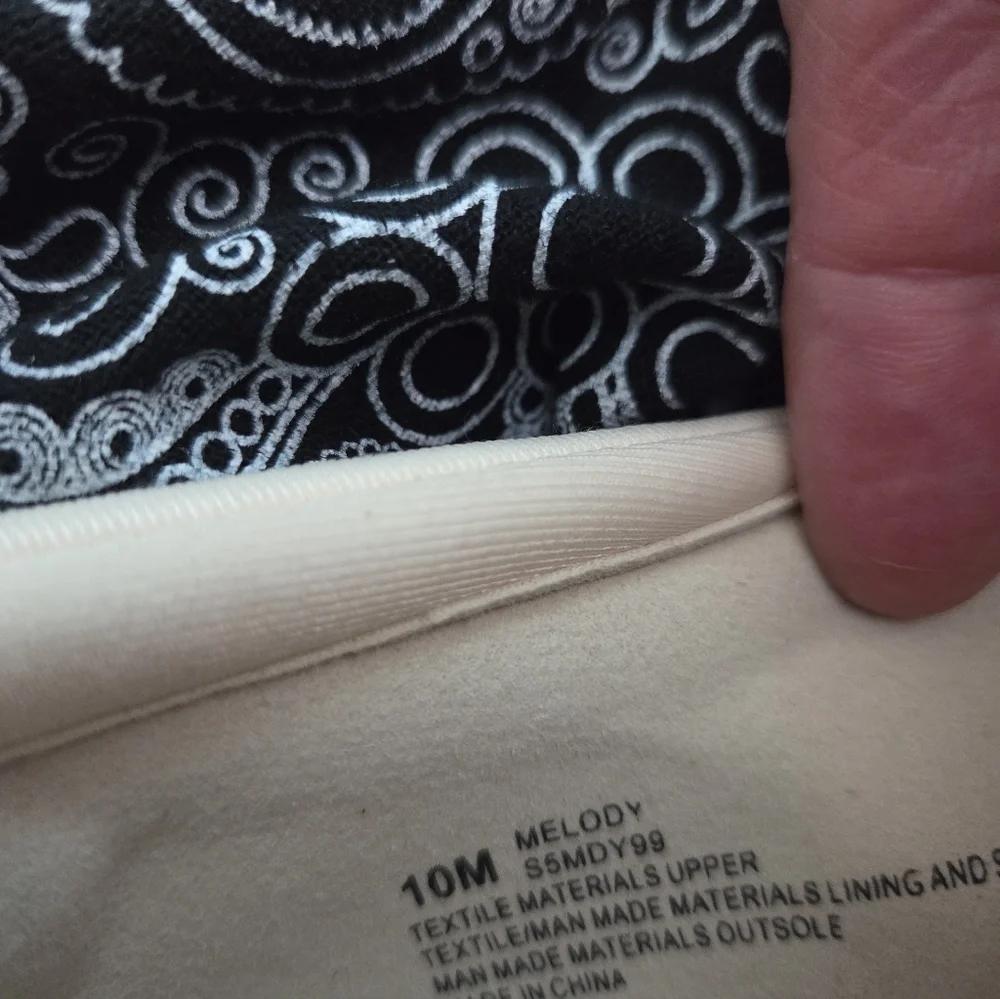 JSport Elegant Cream Mary Jane Flats In Size 10 New With Box - Picture 7 of 12